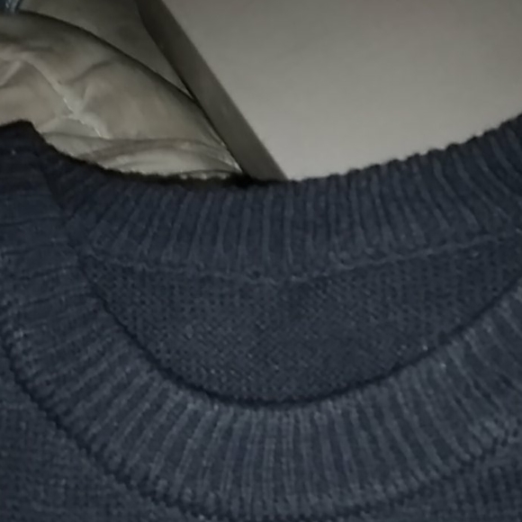 Sweater - Picture 3 of 3